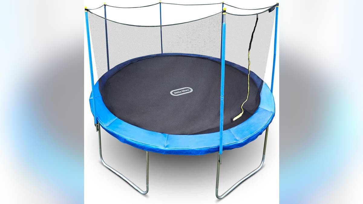 Your kids will have fun for hours on this trampoline. 